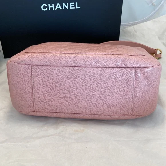 CHANEL Timeless Quilted CC Shoulder Bag - Picture 9 of 16